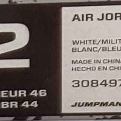 Air Jordan 4 Retro
