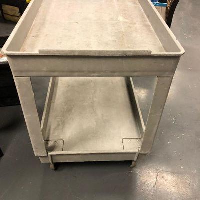 Lot #19 Working Rolling Cart 