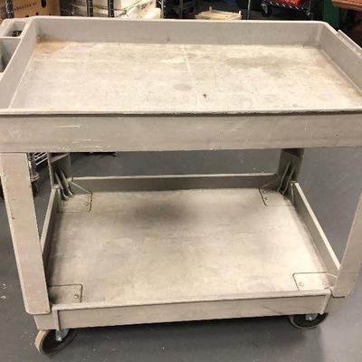 Lot #19 Working Rolling Cart 