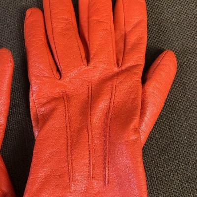 Lot #44 Wilson Orange Leather Driving Gloves 
