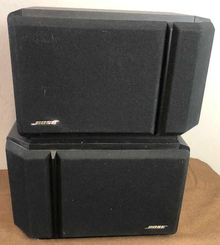 Lot 63 BOSE 201 SERIES IV SPEAKERS