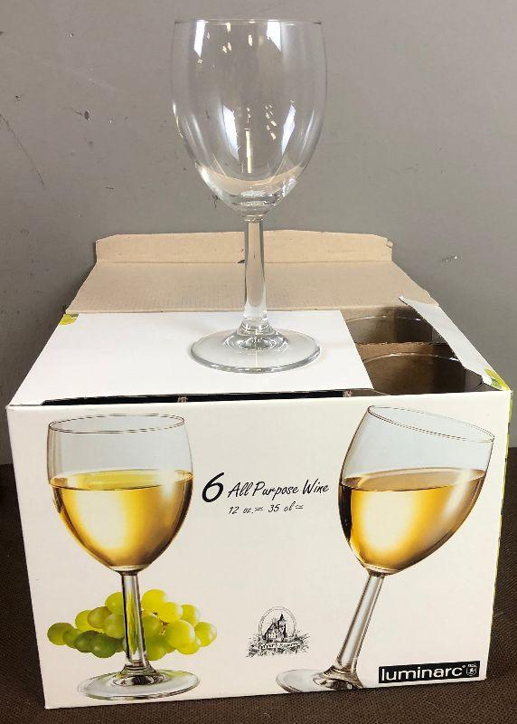 Lot 74 Luminarc 12 Oz Wine Glasses 2785