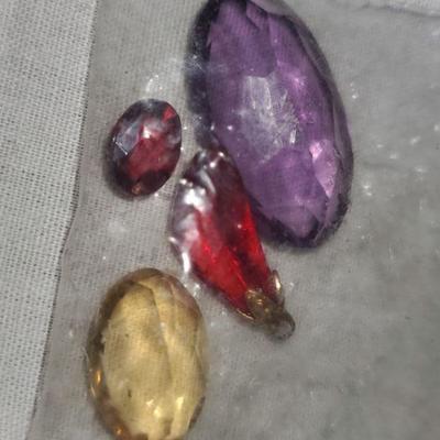 Loose Stones
