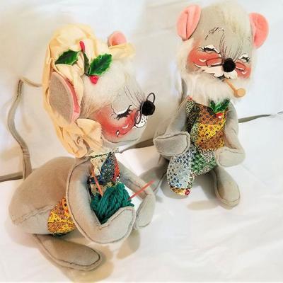 Lot #2  Pair of Annalee Christmas Mice - male/female