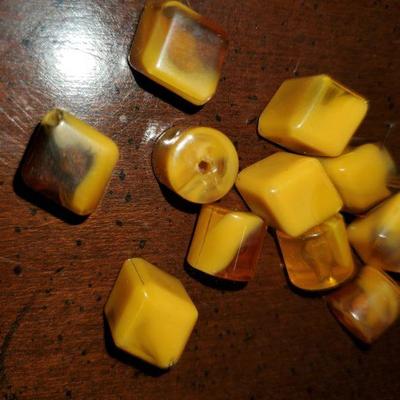 Loose Amber Stones