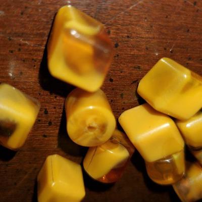 Loose Amber Stones