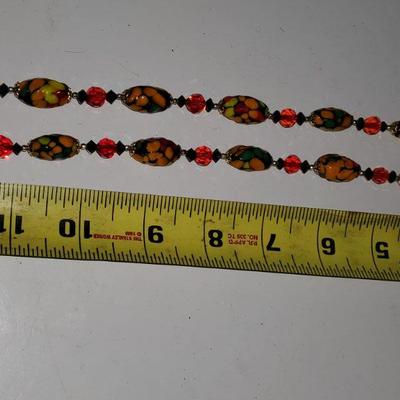 Glass Bead Necklace Vintage