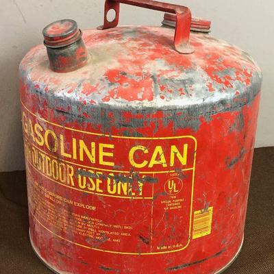 #127 ANTIQUE Metal GAS CAN - 4 Gallon 