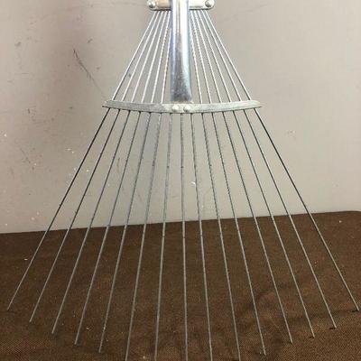 #157 Garden Rake