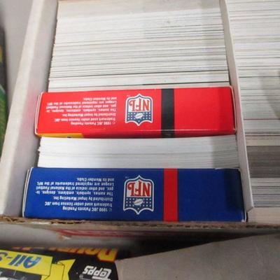 Lot 44 - Sports Collector Cards