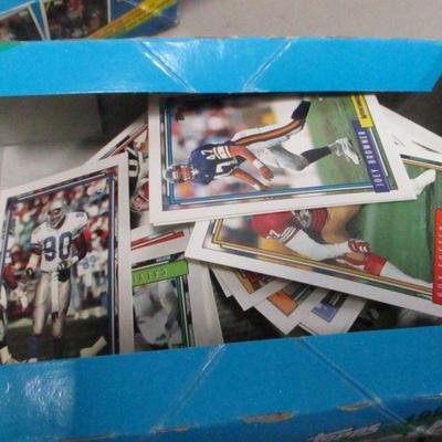 Lot 46 - Sports Collector Cards
