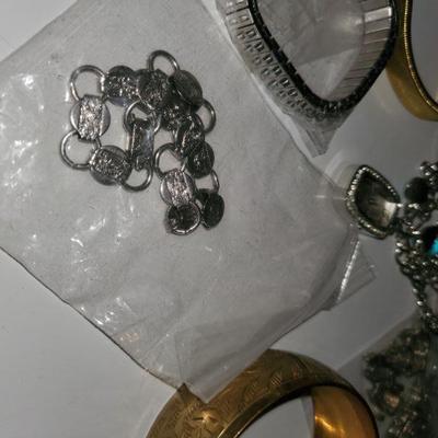 Bracelet Lot