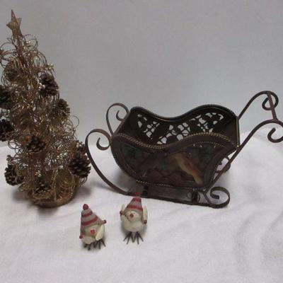 Lot 84 - Christmas Items - Tree - Snow Birds - Sleigh