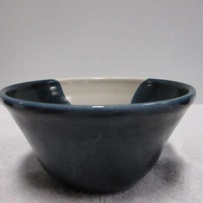 Lot 101 - Handmade Pottery Bowl
