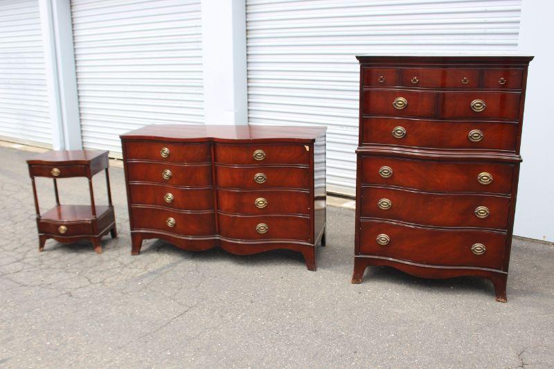 Vintage Queen Anne Drexel Furniture Bedroom Dresser EstateSales