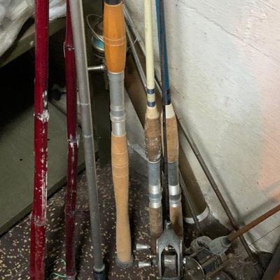 Large lot of quality fishing rods / reels