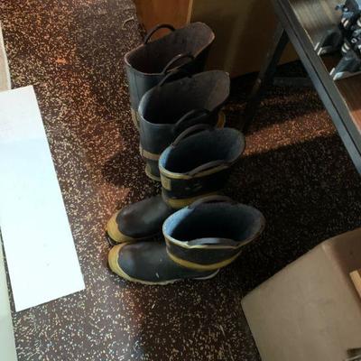 Fireman's boots x 2 size 10