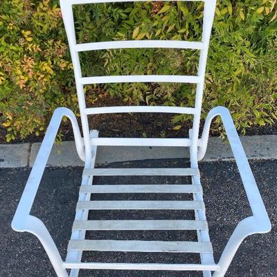 Vintage White Metal Frame Vinyl Strap Seat Outdoor Patio Rocking Chair