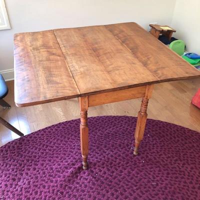 Lot 3 - Drop Leaf Table 