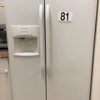 LOT#81K: Frigidaire Bifold Refrigerator/Freezer