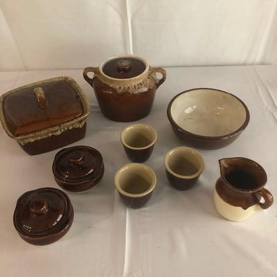 Lot 21 - Brown Baking Dished