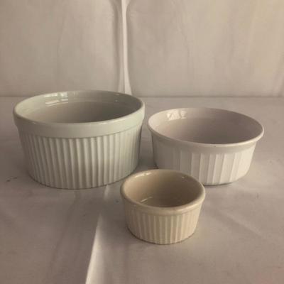 Lot 22 - 9 Stoneware Dishes -incl Emily Henry