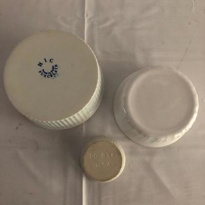 Lot 22 - 9 Stoneware Dishes -incl Emily Henry