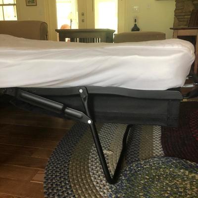 Lot 24 - Havertyâ€™s Sleeper Sofa