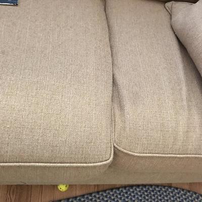 Lot 24 - Havertyâ€™s Sleeper Sofa