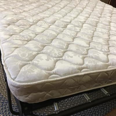Lot 24 - Havertyâ€™s Sleeper Sofa