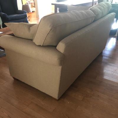 Lot 24 - Havertyâ€™s Sleeper Sofa