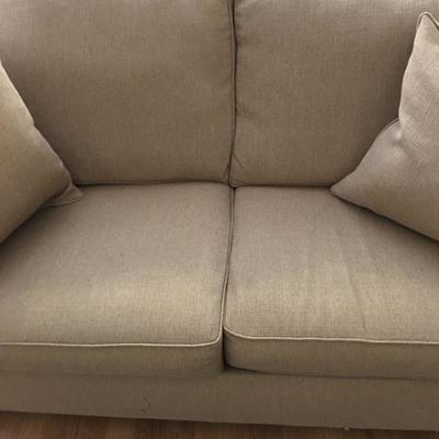Lot 24 - Havertyâ€™s Sleeper Sofa