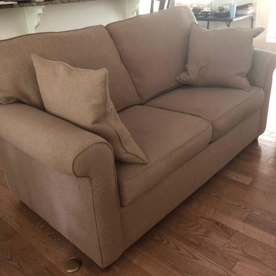 Lot 24 - Havertyâ€™s Sleeper Sofa