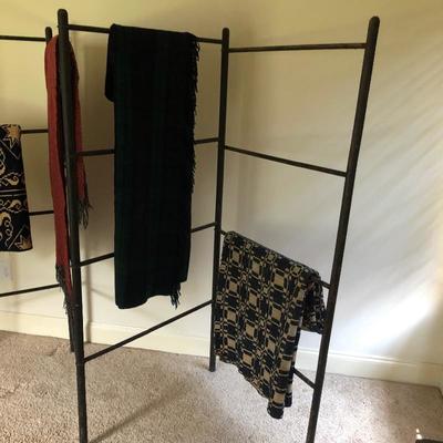 Lot 61 - Huge Vintage Quilt Rack