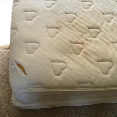 Lot 62 - Queen Sleigh Bed