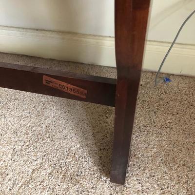Lot 62 - Queen Sleigh Bed
