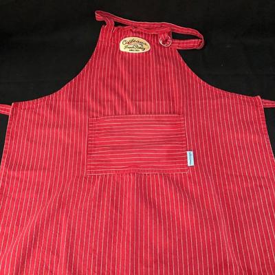 Lot 67 - Cookbooks and Aprons