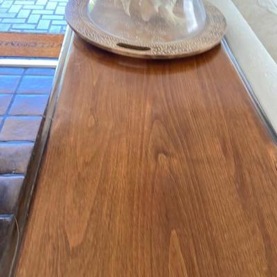 ANTIQUE TABLE BUFFET 