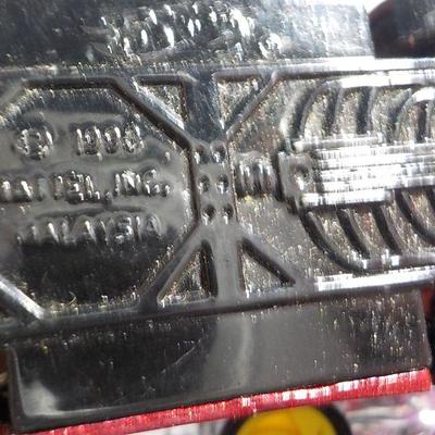 Baja, vette, Ferrari, Dragster hot wheel electric.