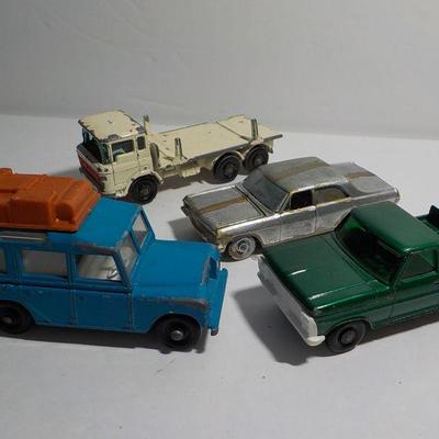 Match box "1968 Opel diplomat,"  Match box "Land Rover Safari".