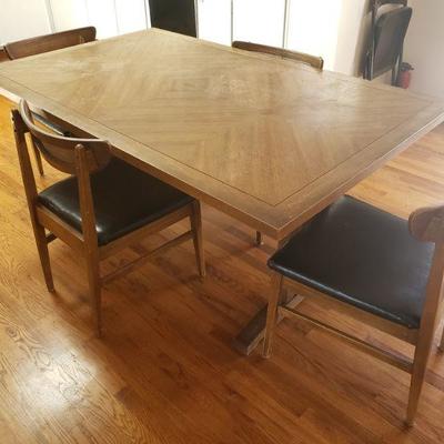 Lot #3: Mid Century Modern Dining Table & 4 Chairs