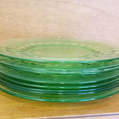 Lot 12: Green Depression Glass Plates