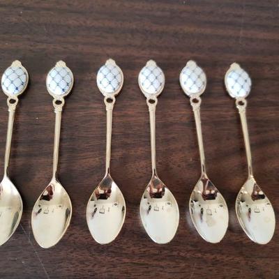 Lot 20: Vintage Demitasse Golden Spoons