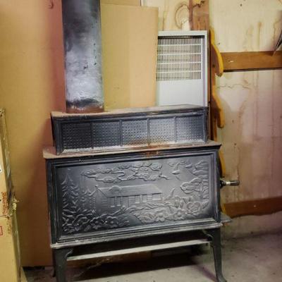 Lot 162: Plainsman Woodburning Stove | EstateSales.org