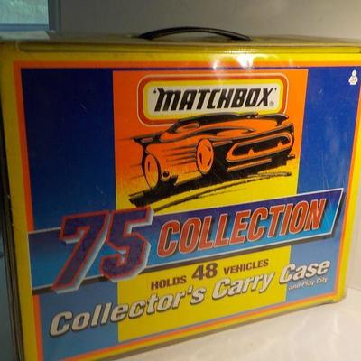 Match box collector case 75.