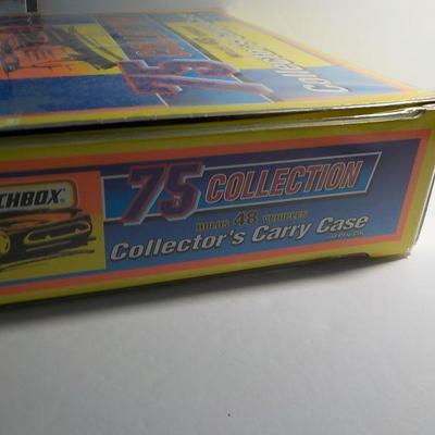 Match box collector case 75.