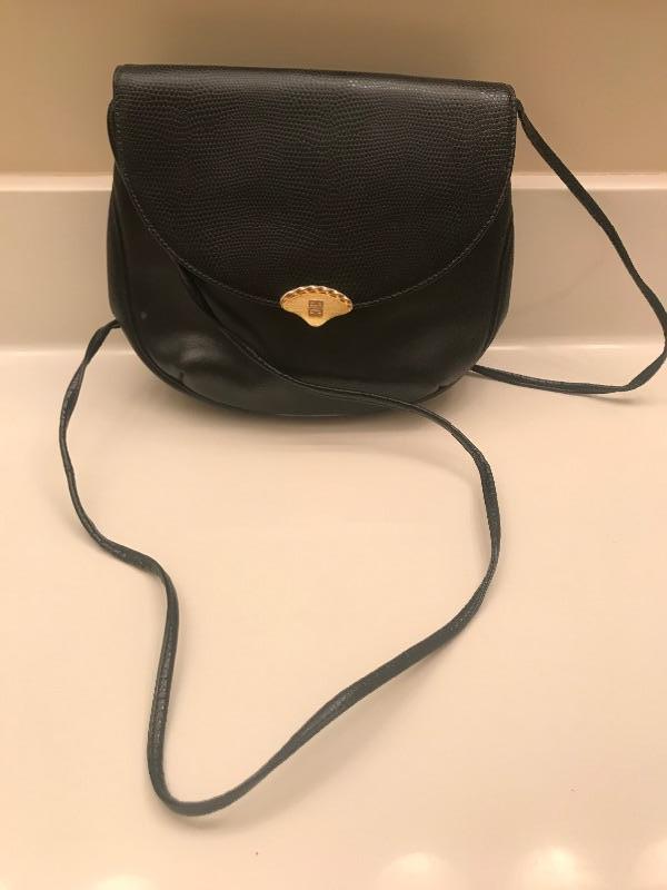 Lot 167 Vintage Givenchy Shoulder Bag