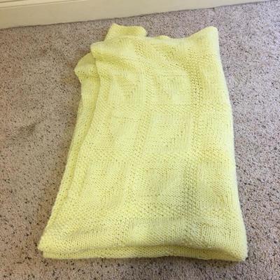 Lot 114 - Blankets & Curtains including Black Watch Merino Wool