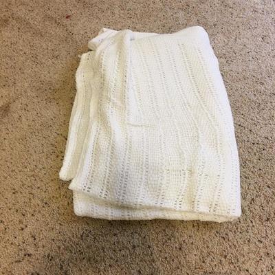 Lot 114 - Blankets & Curtains including Black Watch Merino Wool