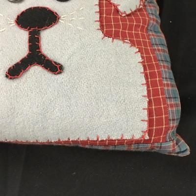 Lot 116 - Handmade Quilts & Pillows